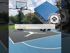 Baldosa deportiva entrelazada de PP antideslizante de 340x340mm para cancha de baloncesto