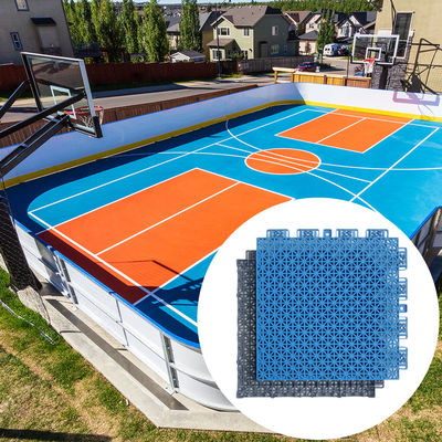 Gimnasios de PVC de caucho para interiores Tejas de suelo deportivas Alfombra de bloqueo para canchas de baloncesto al aire libre